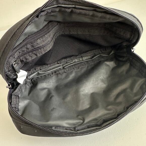 CALIA by Carrie Underwood Black Nylon Adjustable Sling Fanny Pack Waist Bag - Picture 10 of 12